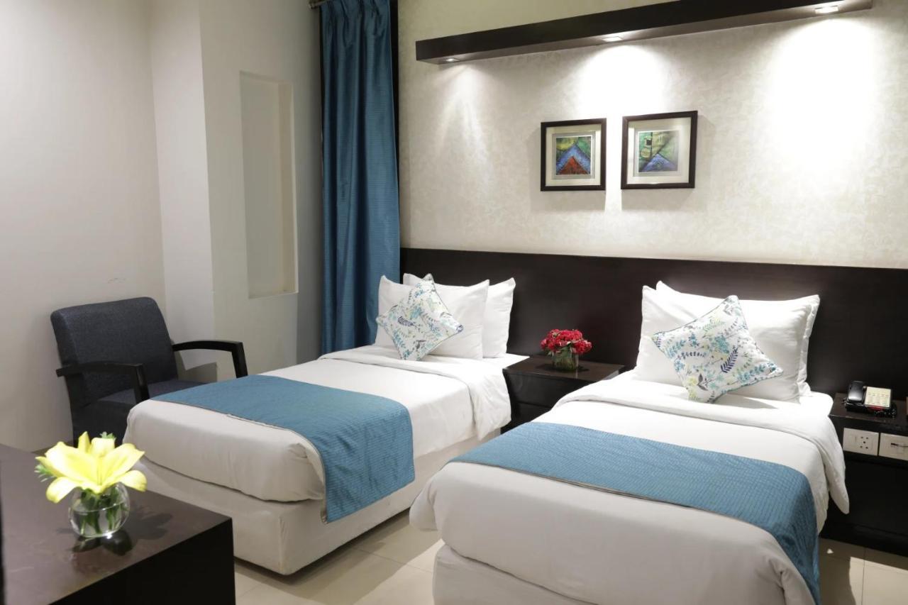 Hotel Rockland Panchsheel Enclave Nowe Delhi Zewnętrze zdjęcie